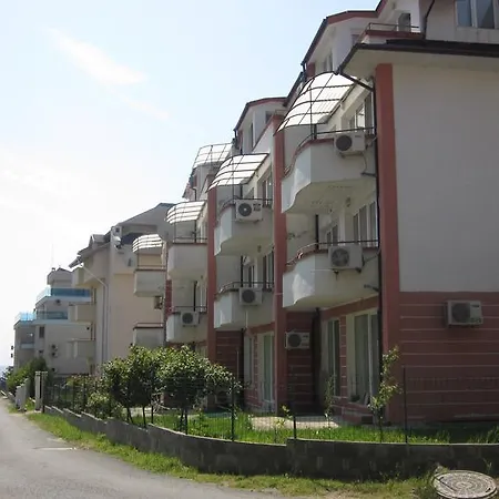 Апартамент Kovachevi